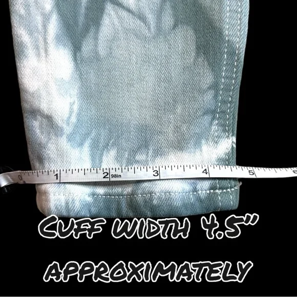 🎉HP!🎉 Orig. NWT White High Rise Ankle Skinny now in Sage design. Size 26 - Picture 11 of 12